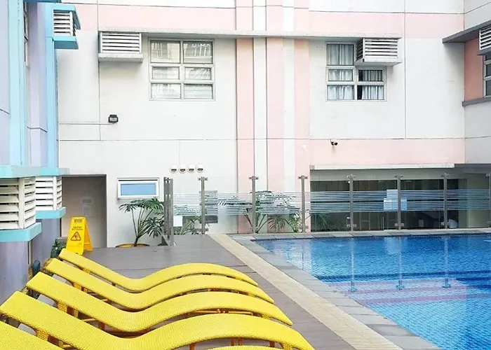 101 Newport Blvd Unit 2a Cluster 4 By Rechelle Nunag Manila